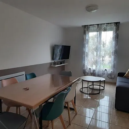 Ecm Continental شقة *